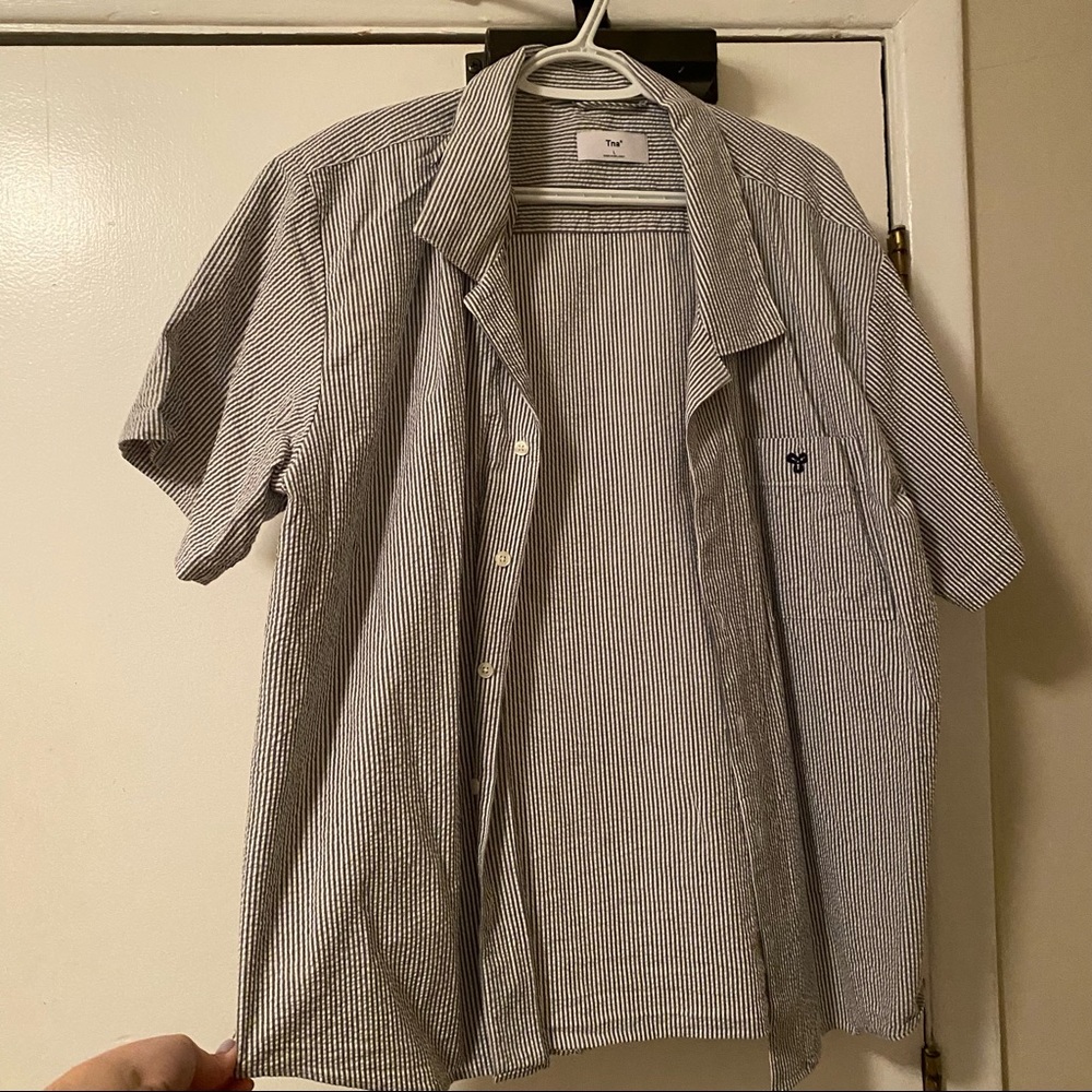 Aritzia Tna Button Up - image 2